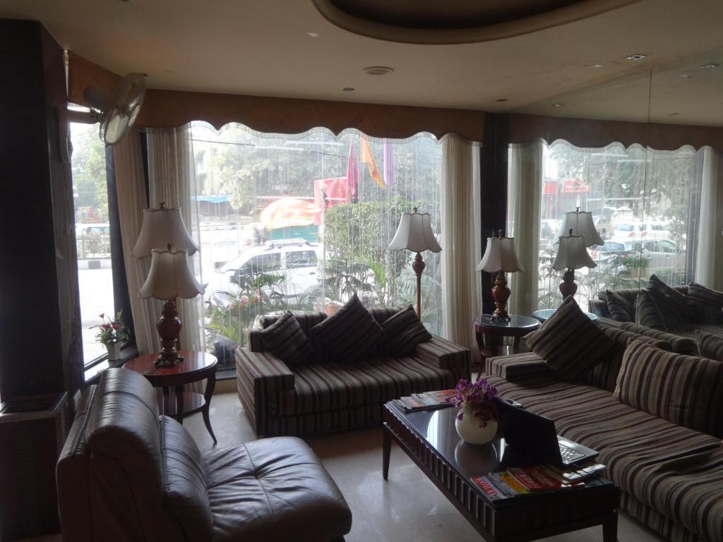 Hotel The Picasso Residency - Naraina Neu-Delhi Exterior foto